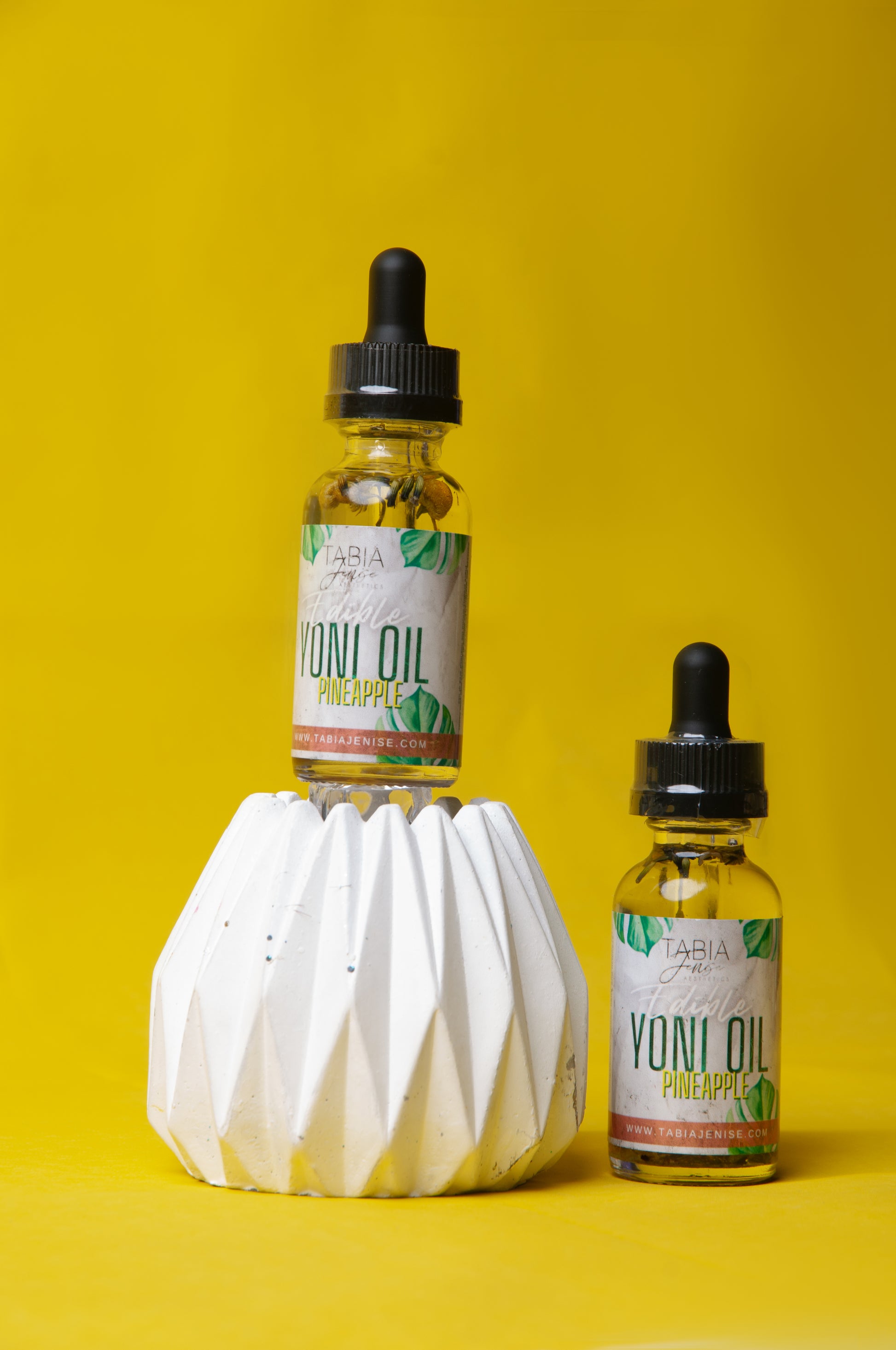 Edible Yoni Oil – Tabia Jenise Aesthetics